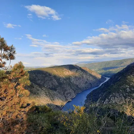 Alburinas Ribeira Sacra Nyaraló *