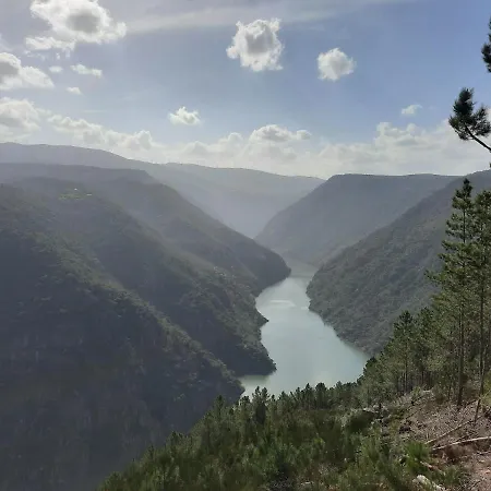 Alburinas Ribeira Sacra Nyaraló Bolmente